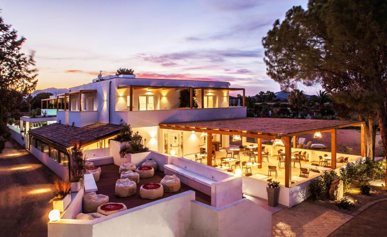 Noha Lifestyle Hotel - Adults Only Pula Exterior foto